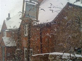 Gatehangers Inn Aylesbury  Bagian luar foto